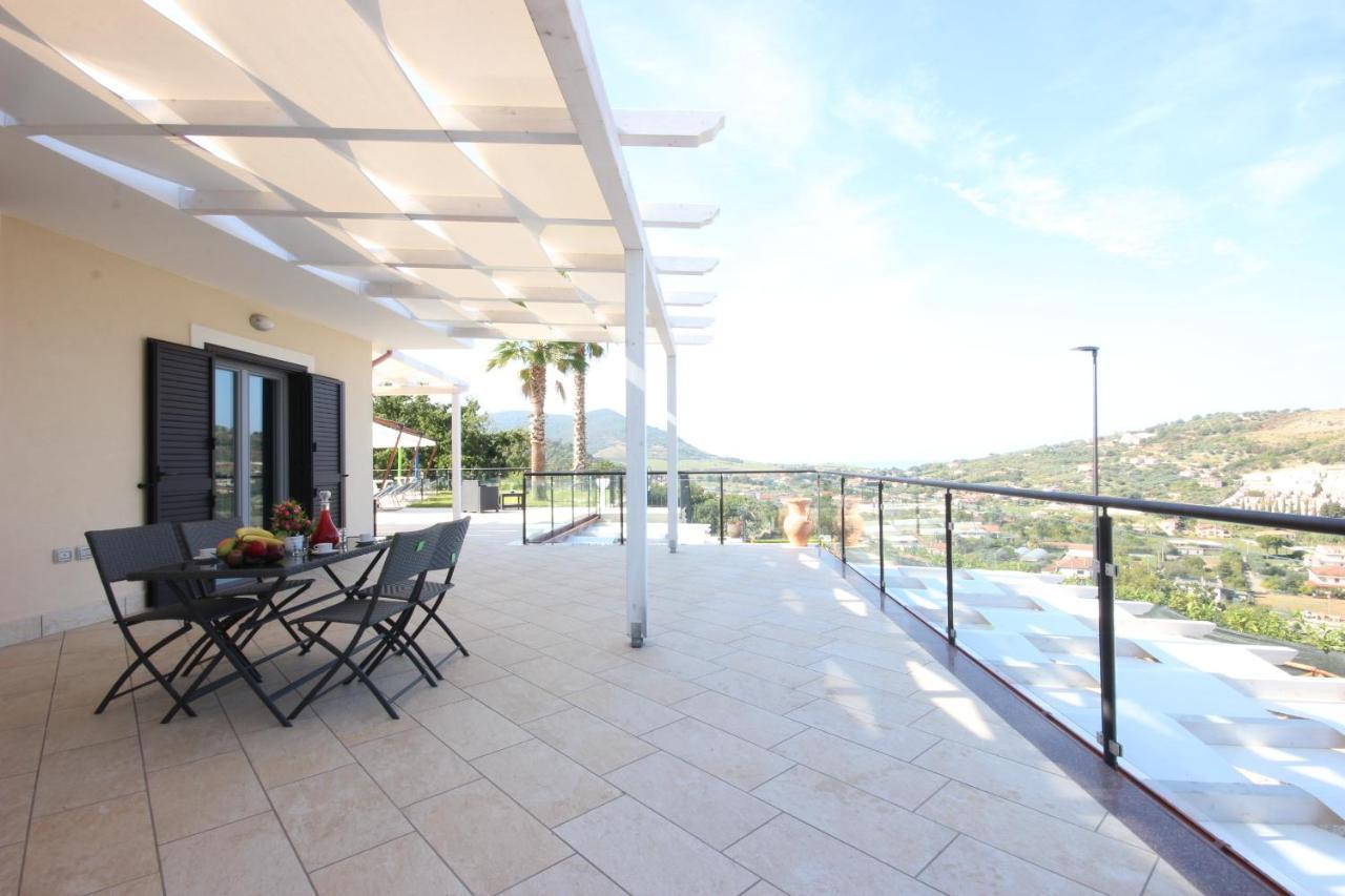 Country House Marj & Jo Resort Агрополи Экстерьер фото